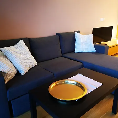 Bl Yacht Club A Iii58 *