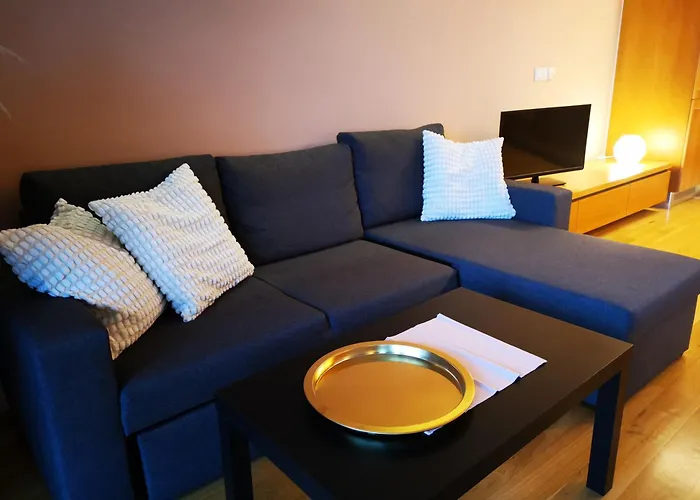 Bl Yacht Club A Iii58 *